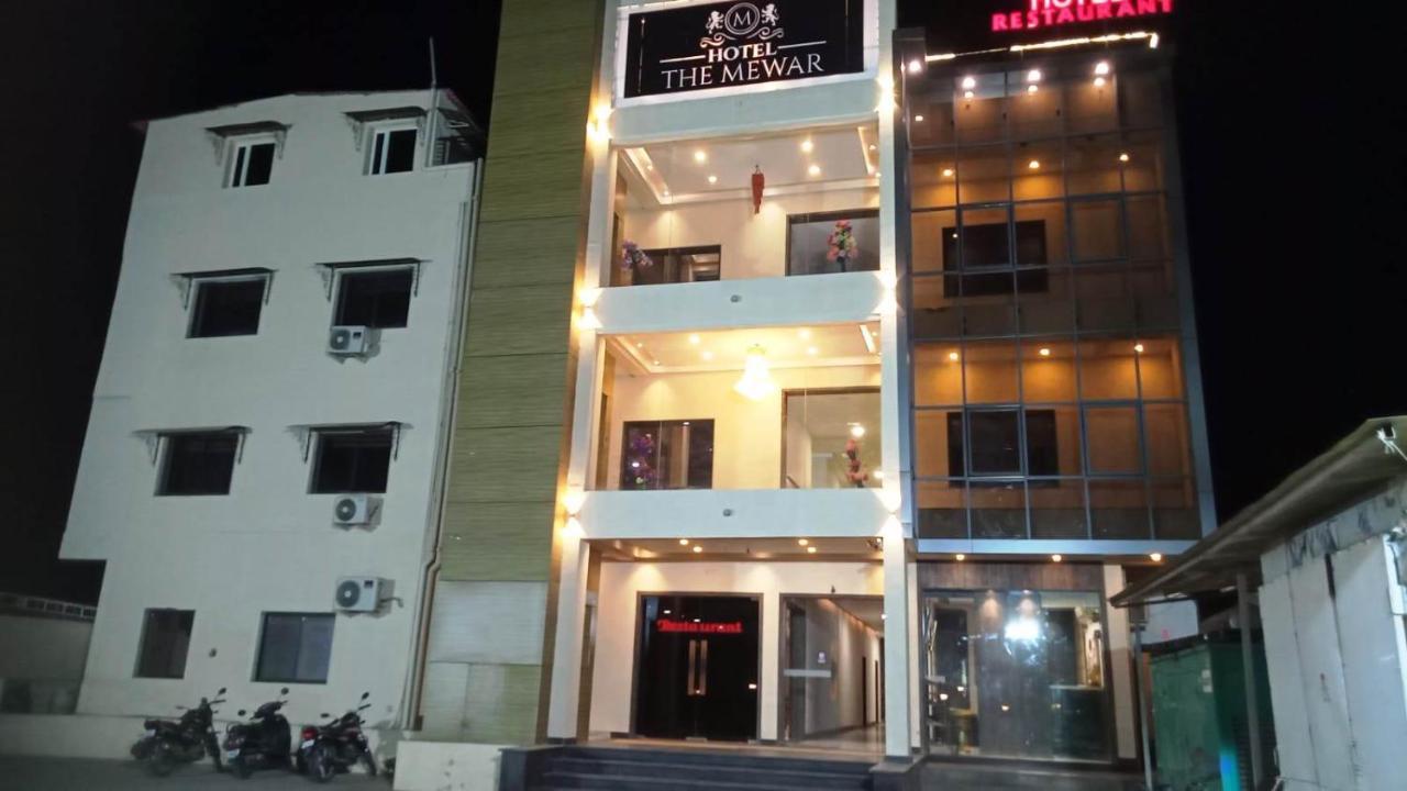 Hotel The Mewar Dabok Eksteriør billede