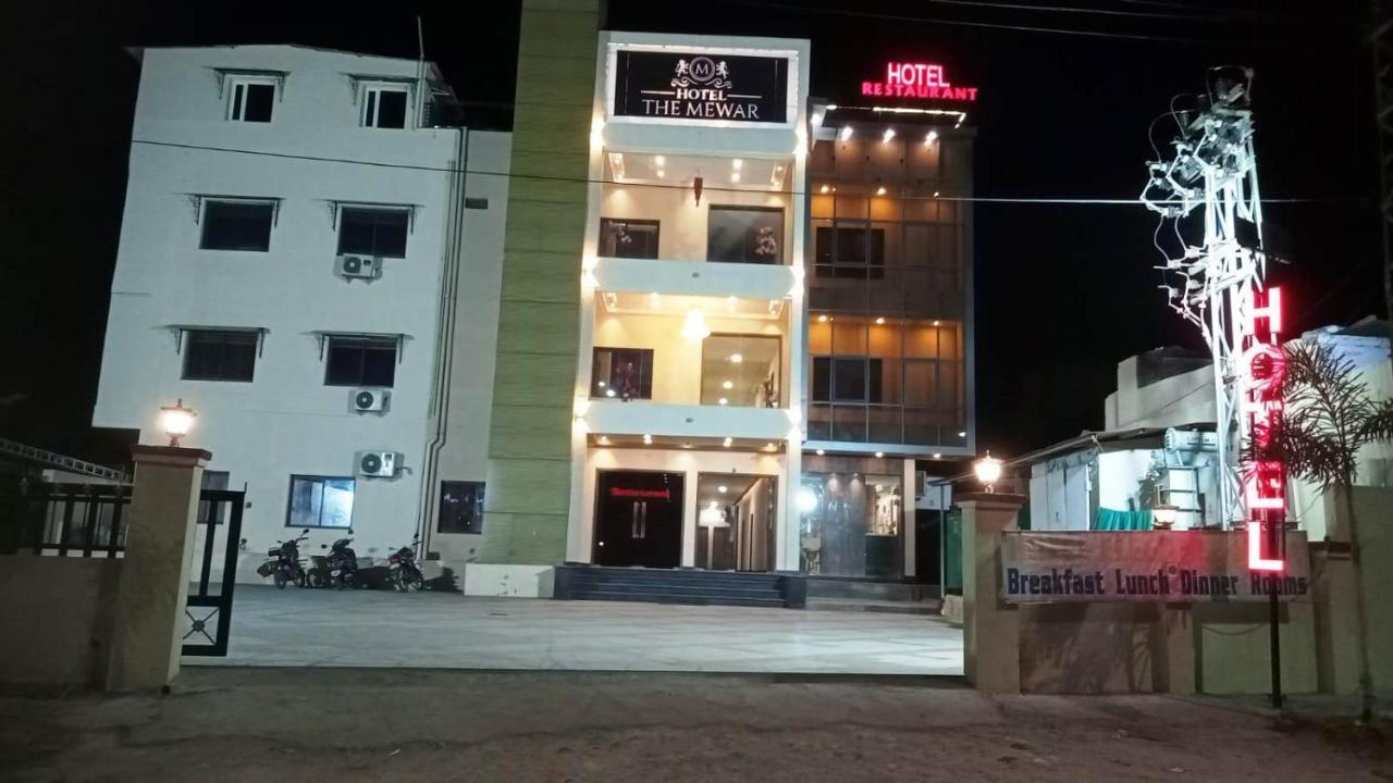 Hotel The Mewar Dabok Eksteriør billede